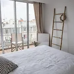 Beautiful Apartment With Balcony Near Sacre-Coeur